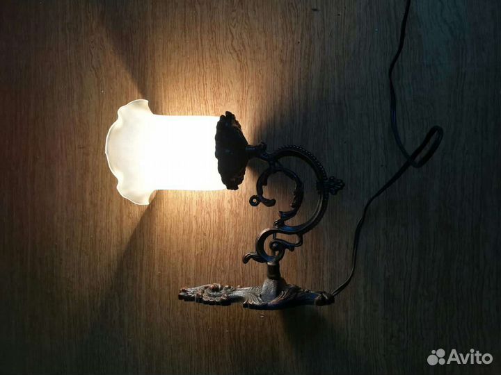 Светильник настенный