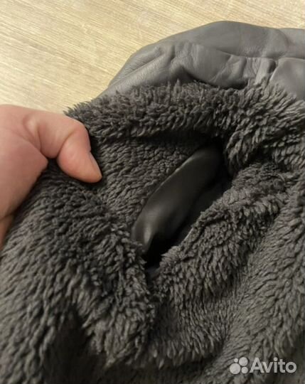 Кожаная куртка детская новая 92