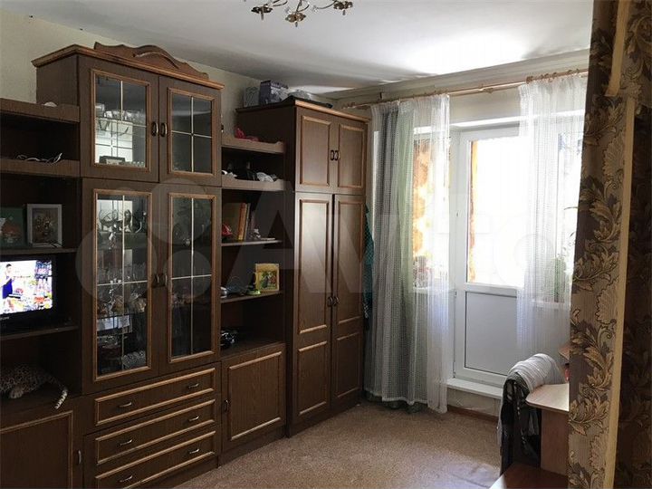 Доля в 1-к. квартире, 30,4 м², 5/5 эт.