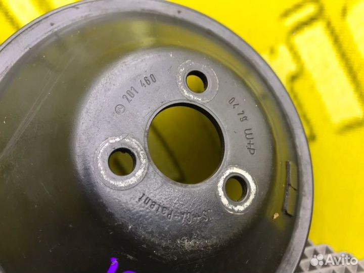 Шкив насоса гур Mercedes-Benz S124 M102.963 1992