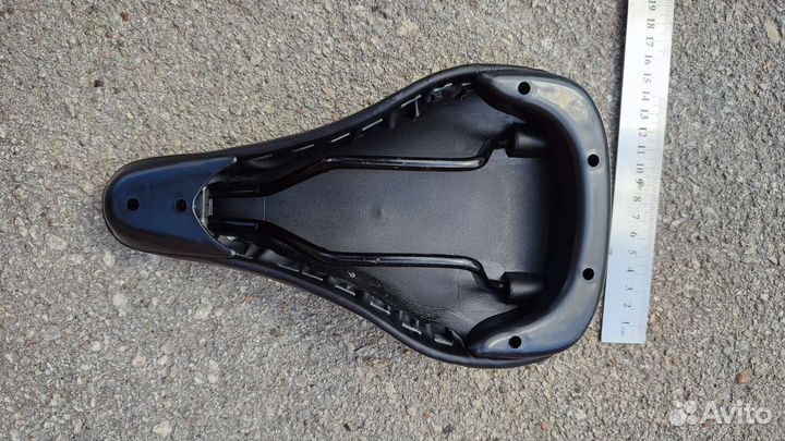 Велосипедное сиденье