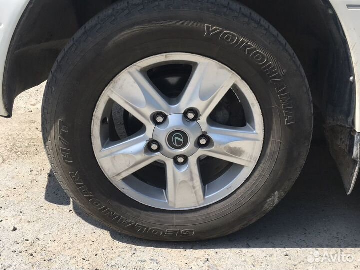 R18 Yokohama Geolandar H/T G056 285/60, PCD 5x150 DIA 110