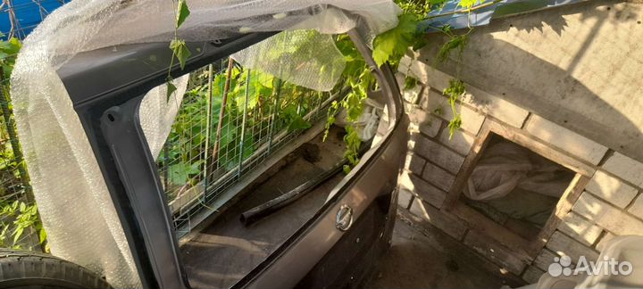 Крышка багажника ниссан х треил т31