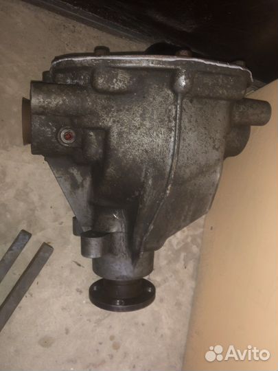 Продам редуктор задний на Land Rover Frilender 1