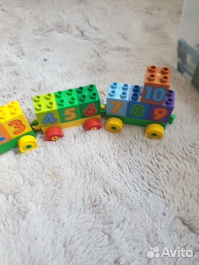 Школьный автобус Lego