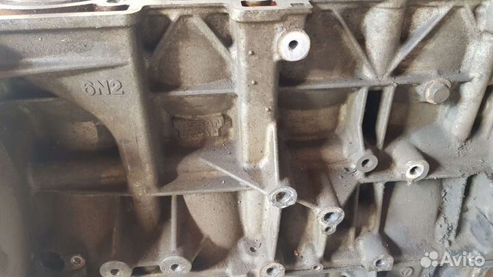 Блок цилиндров на Nissan x-trail qr25