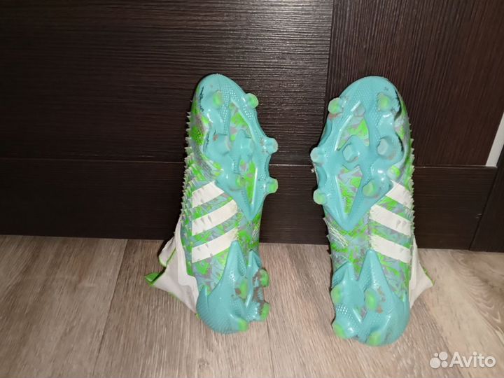 Бутсы adidas predator