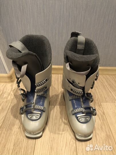 Горнолыжные ботинки Dalbello