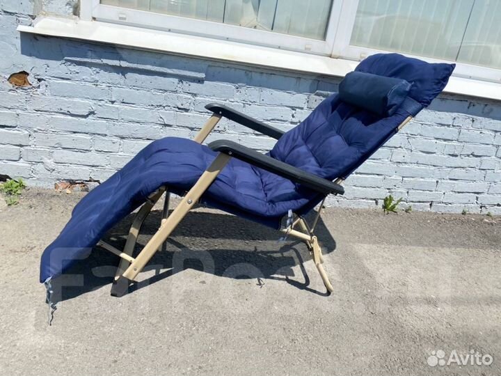 За 2 шт. Шезлонг с матрасом