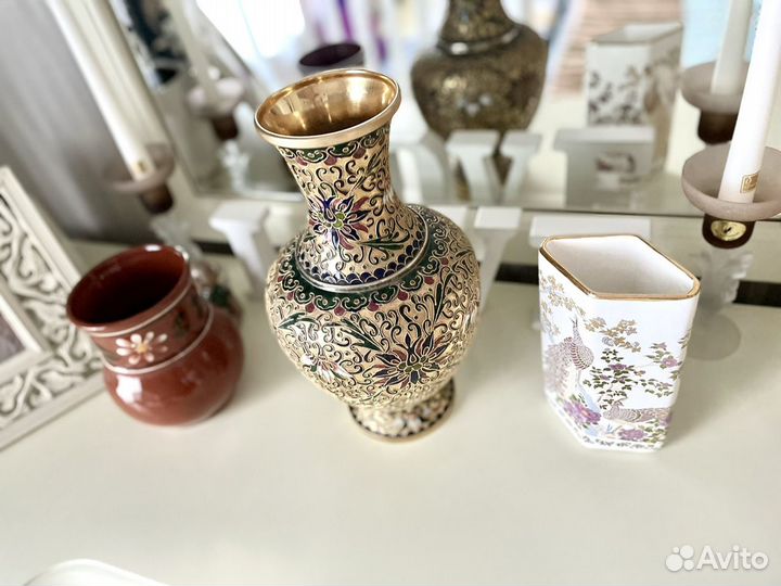 Вазы и кувшин