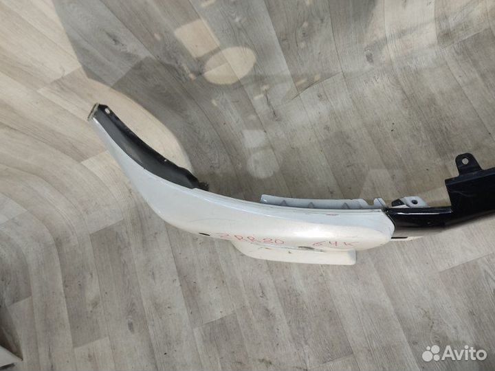 Бампер перед. toyota voxy