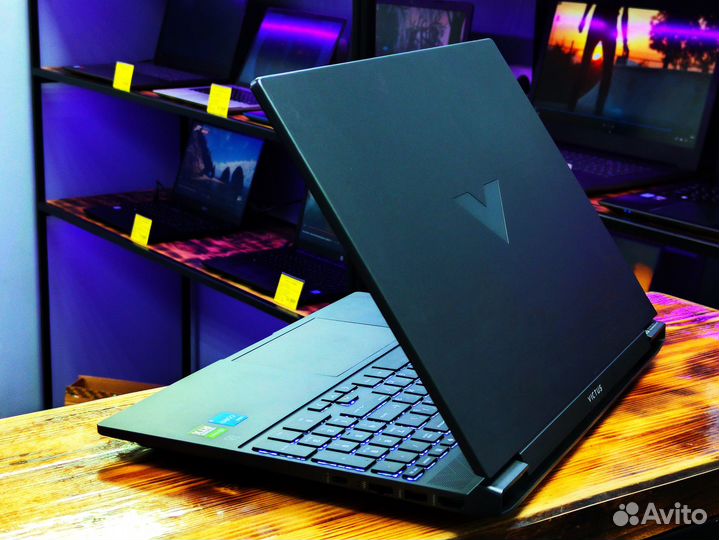 Новейший игровой ноутбук HP Victus. 12 ядер/RTX