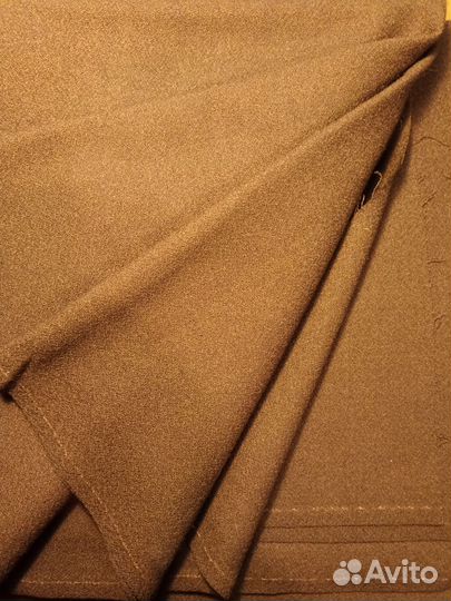 Отрезы шерстяной ткани