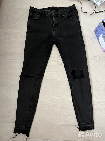 Джинсы stradivarius