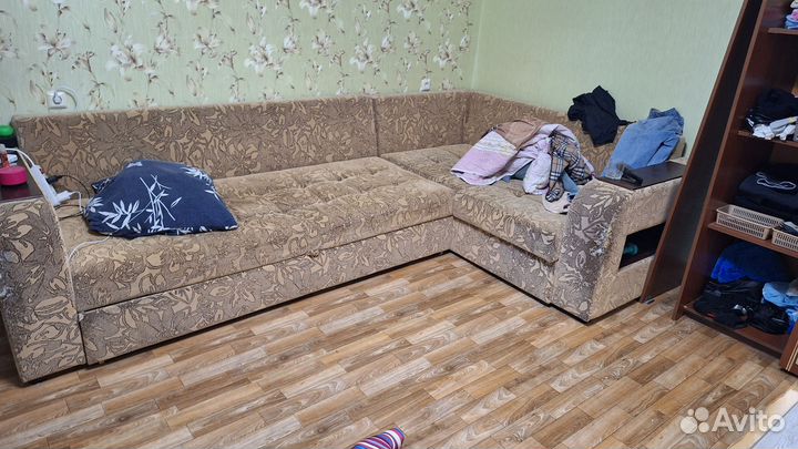 Угловой диван