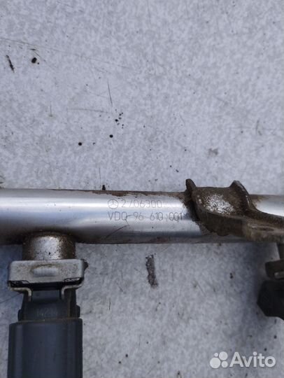 Топливная рампа с форсунками Mercedes W168