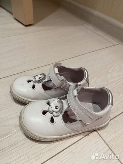 Туфли для девочки 22 размер