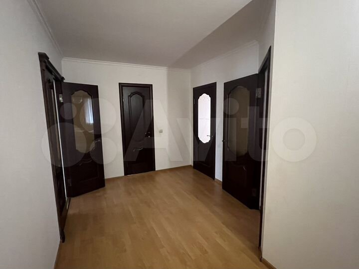 3-к. квартира, 120 м², 5/5 эт.