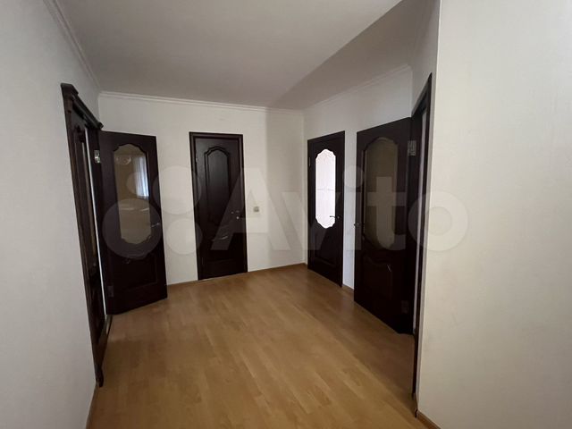 3-к. квартира, 120 м², 5/5 эт.