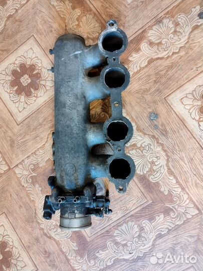 Впускной коллектор и с дроссельной заслонкой змз