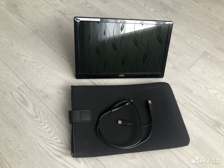 Портативный монитор AOC e1659Fwu 15.6