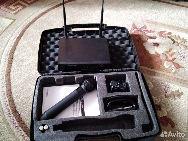 Радиосистема, радиомикрофон Pasgao PAW760+PAH330