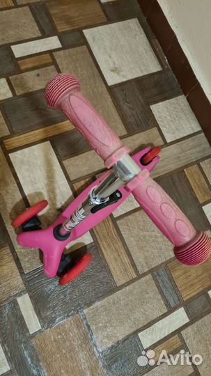 Самокат трёхколёсный triumf active mini UP flash