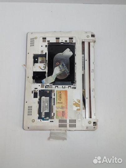 Нетбук Packard Bell NAV50 в сборе (неисправен)