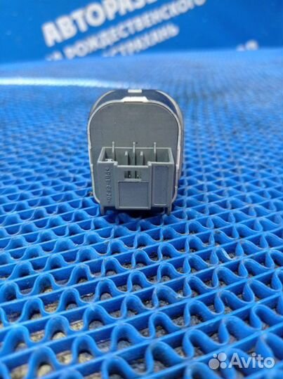 Блок управления зеркалами Volkswagen Passat B7