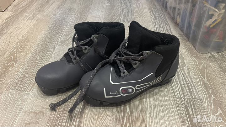 Лыжные ботинки детские 35