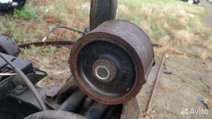 Торсион поднятия кабины Isuzu Forward