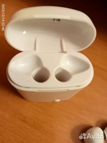 Беспроводные наушники