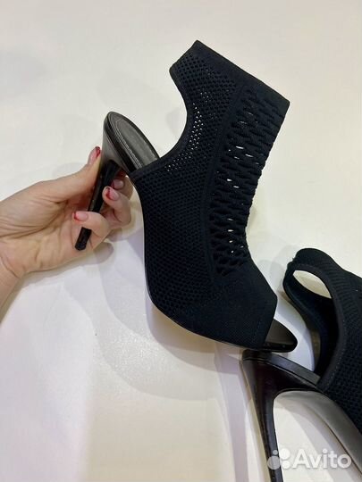 Ботильоны zara