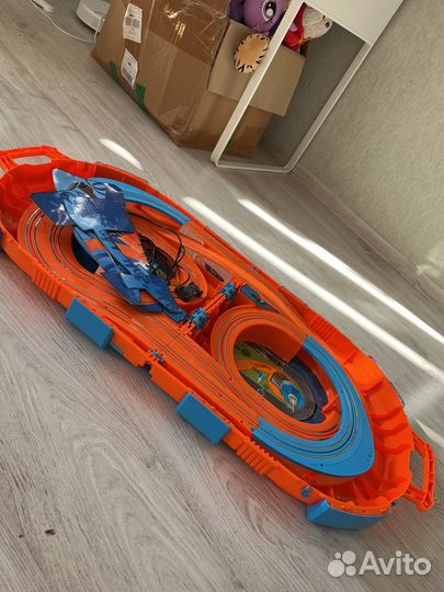 Гоночный трек hot wheels