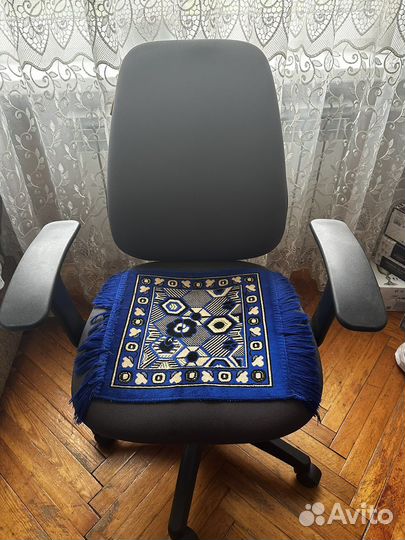 Компьютерное кресло