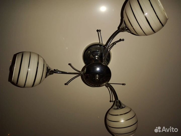 Люстра потолочная бу