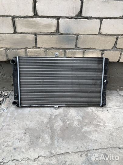 Радиатор на LADA priora