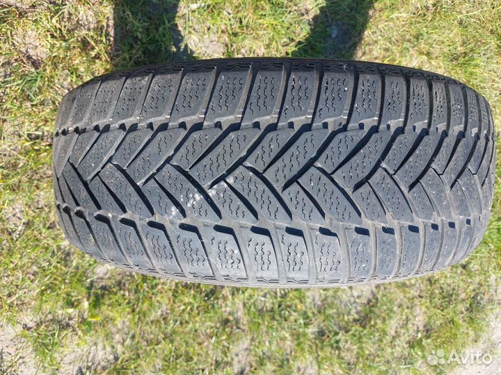 Goodyear Ultra Grip HP 8.5/65 R17C