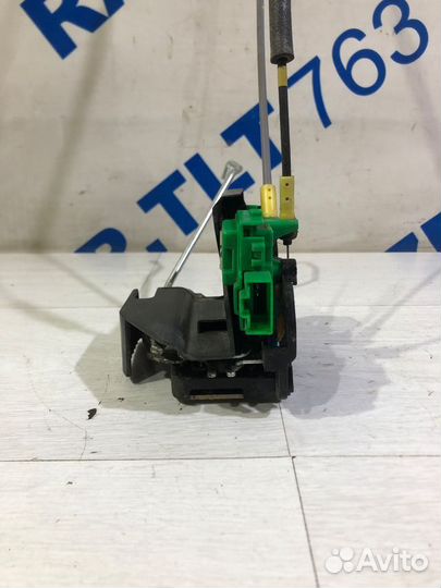 Замок двери передний правый KIA RIO 3 1.4 мт седан