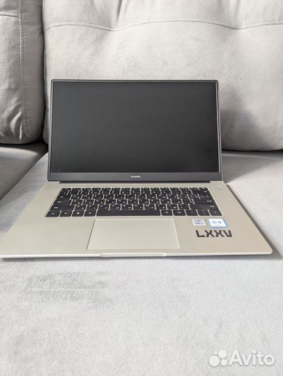 Huawei matebook d14