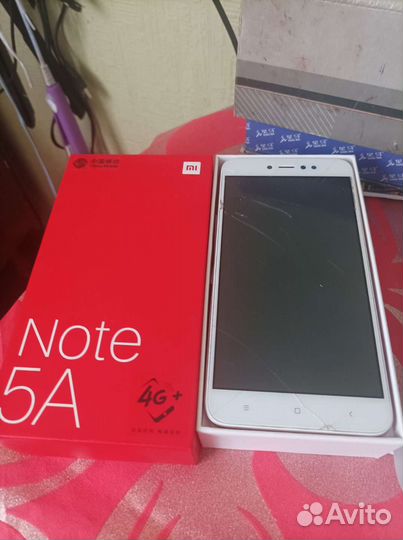 Телефон Xiaomi