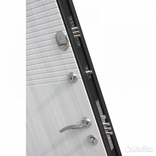 Дверь входная