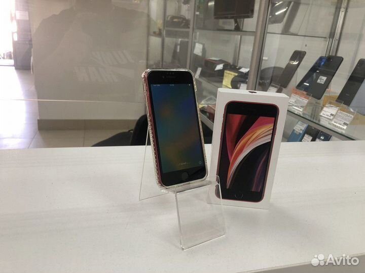 iPhone SE (2020), 64 ГБ