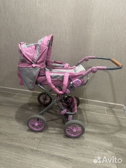 Коляска для кукол