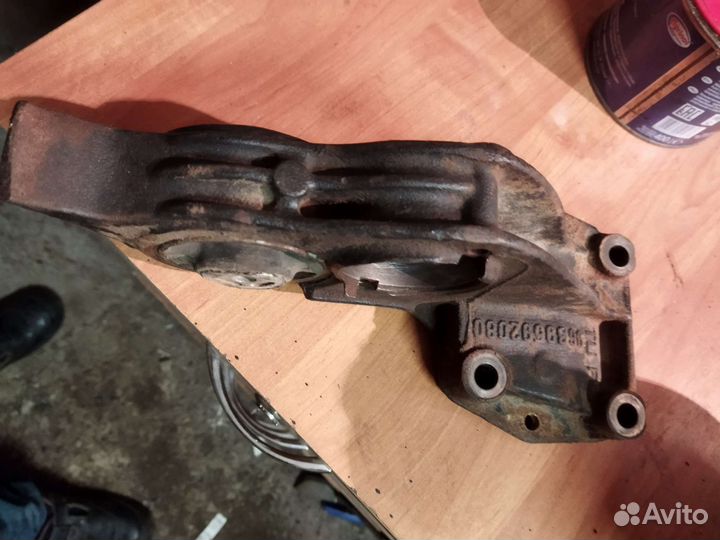 Опора двс samand 1.6