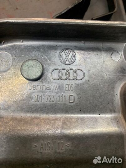 Кронштейн крепления педали Bentley Continental