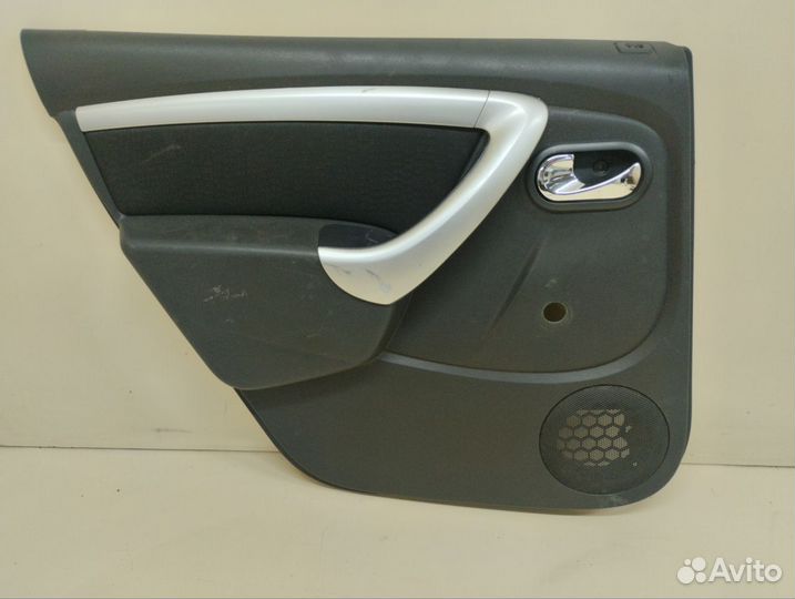 Обшивка двери задней левой Nissan Terrano D10 2014