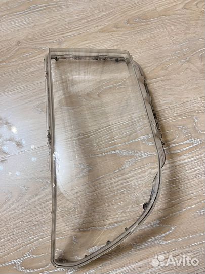 Сткло фар тойота турдра/секвоя