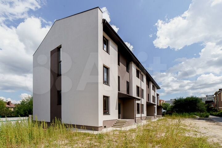 Таунхаус 164,6 м² на участке 1,2 сот.