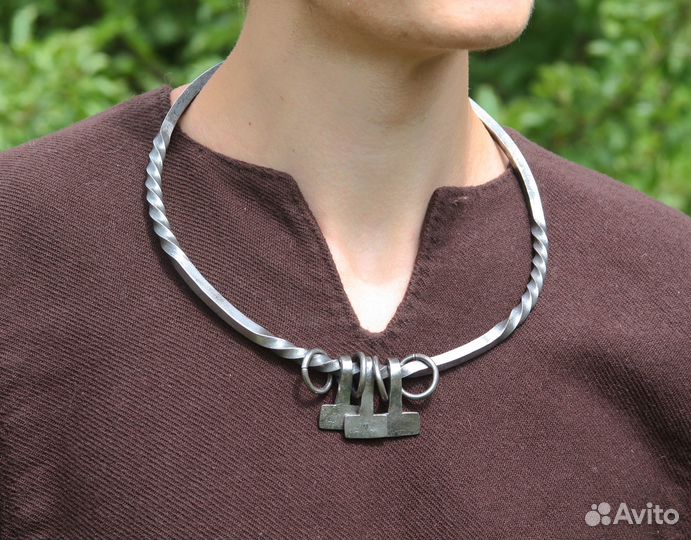 Шейная гривна